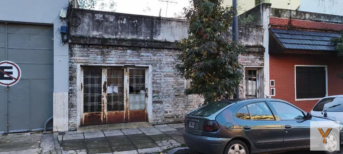 Foto de Terreno en venta - 300Mts2 - Pompeya, imagen 3