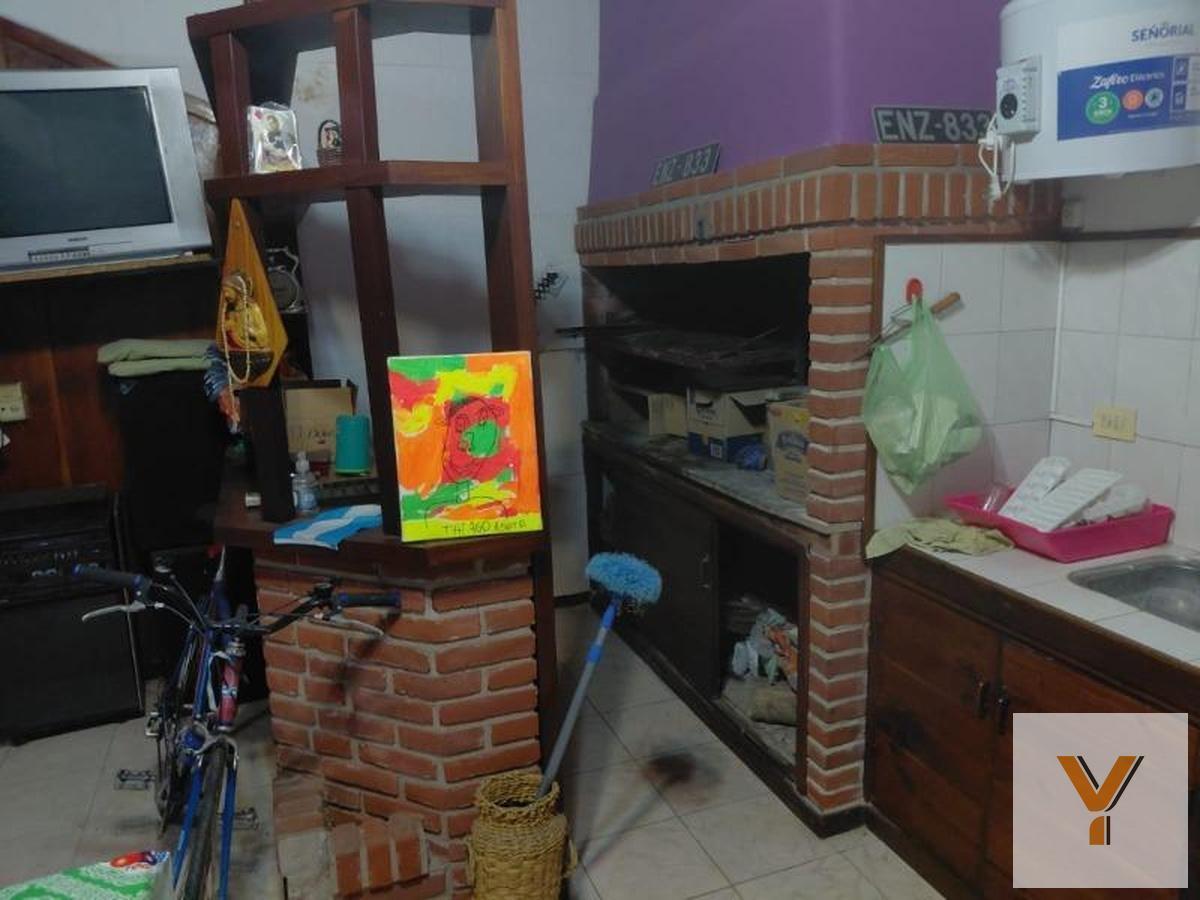 Foto de Casa en venta - 3 Dormitorios 3 Baños - Mar del Plata, imagen 1