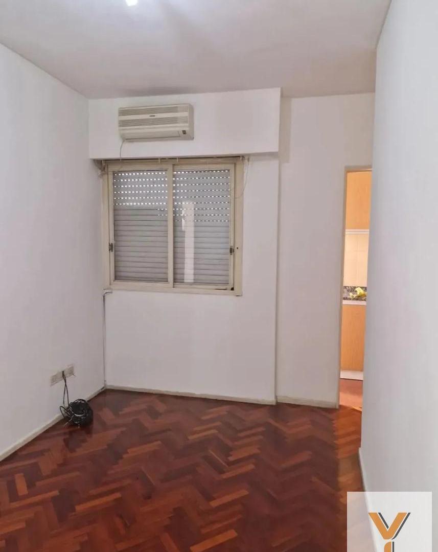 Foto de Departamento en venta - 1 Dormitorio 1 Baño - Parque Patricios, imagen 2
