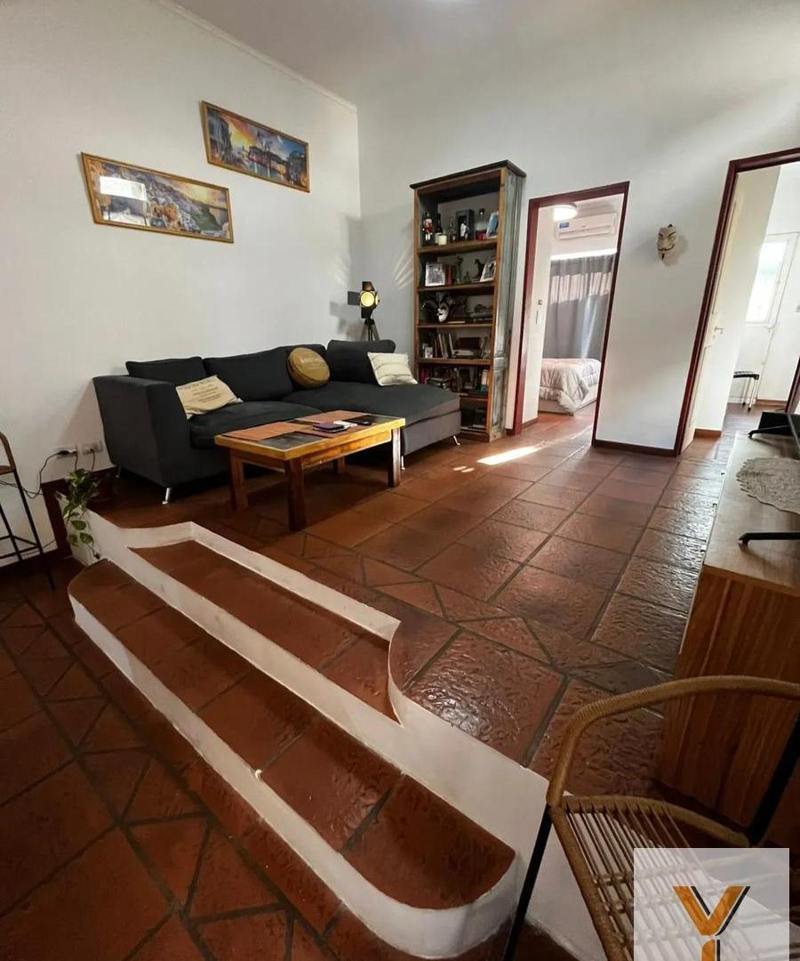 Foto de Casa en Venta - 2 Dormitorios 2 Baños - 155mts - Floresta, imagen 1