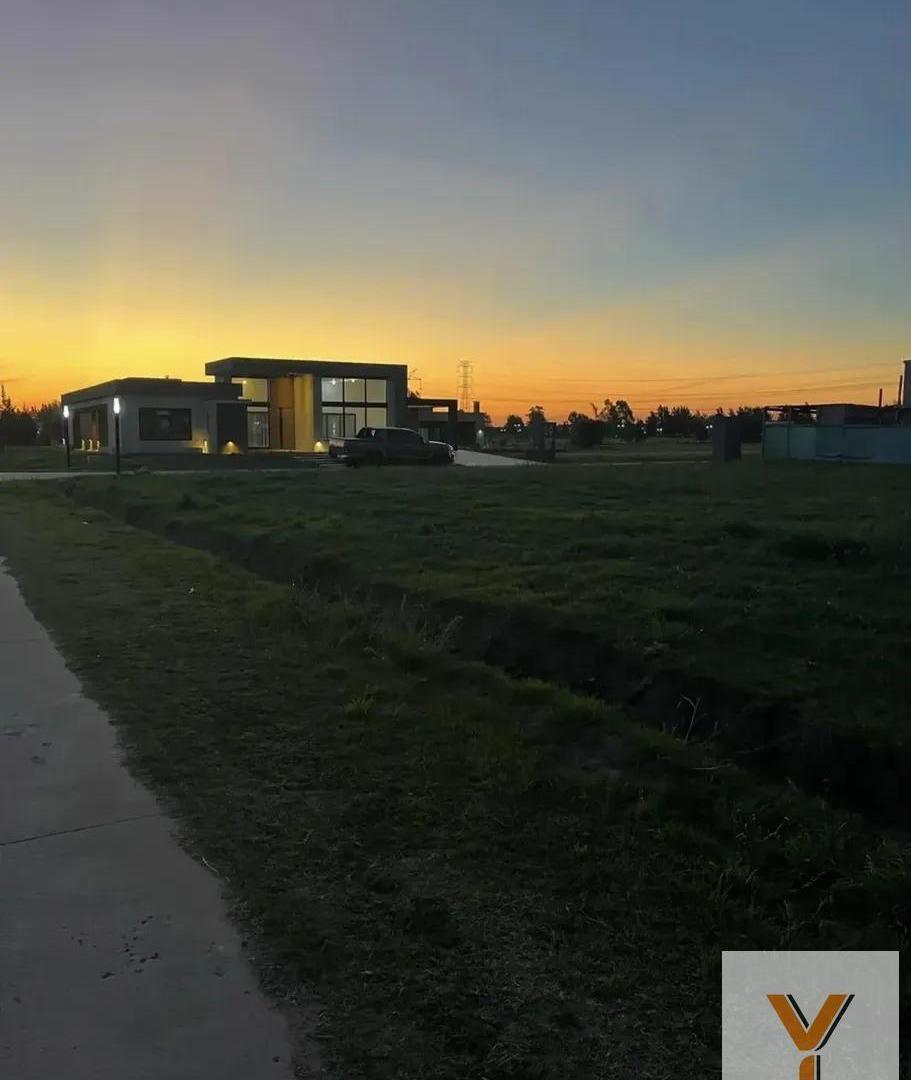 Foto de Terreno en venta - 750mts2 - La Magdalena, Ezeiza, imagen 3