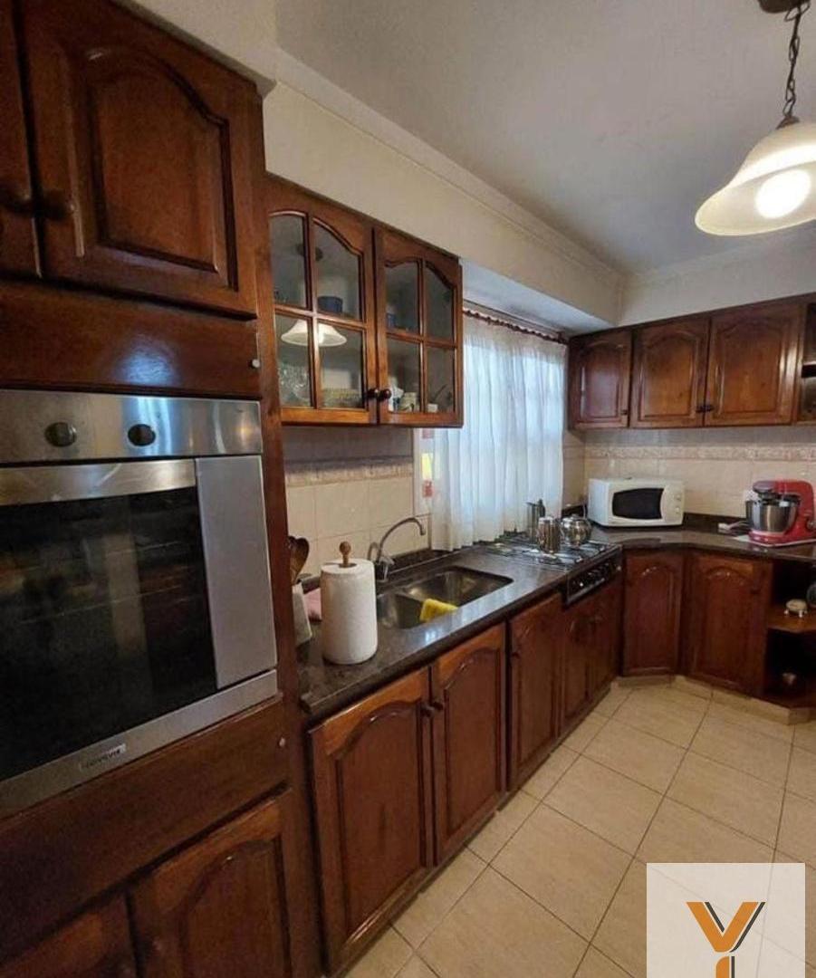Foto de PH en venta - 3 Dormitorios 2 Baños - Mar del Plata, imagen 3