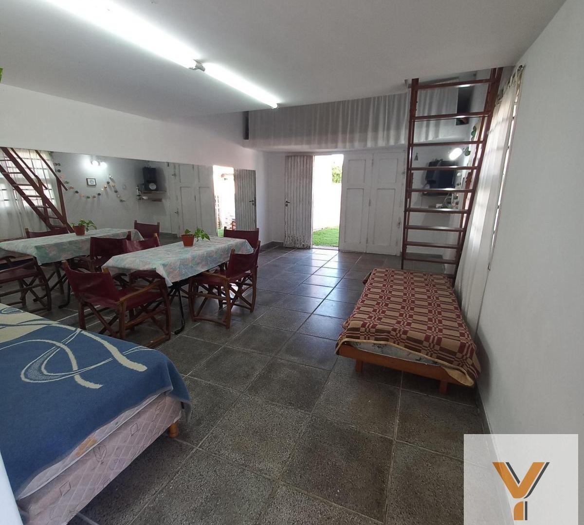 Foto de Casa en venta - 3 Dormitorios 2 Baños - Mar del Plata, imagen 3