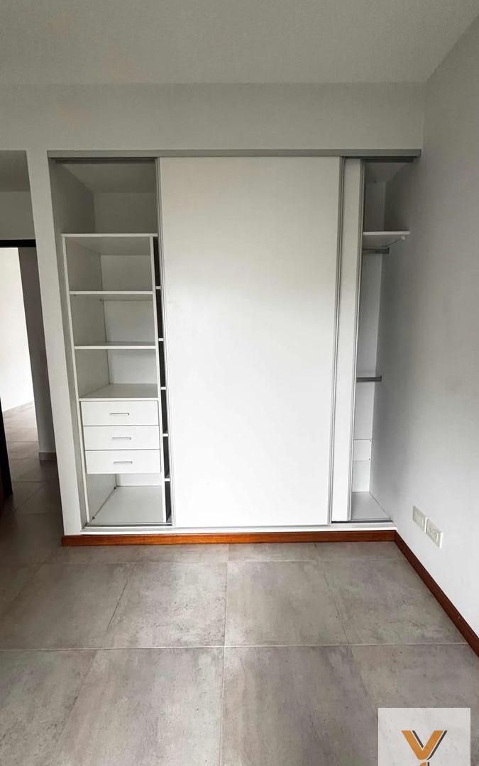 Foto de Departamento en venta - 1 Dormitorio 2 Baños - Morón, imagen 1