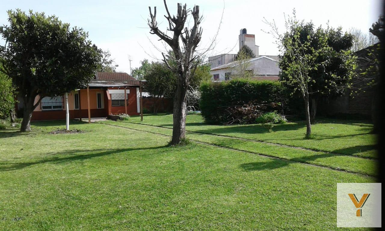 Foto de Casa en venta - 2 Dormitorios 1 Baño - Luján, imagen 1