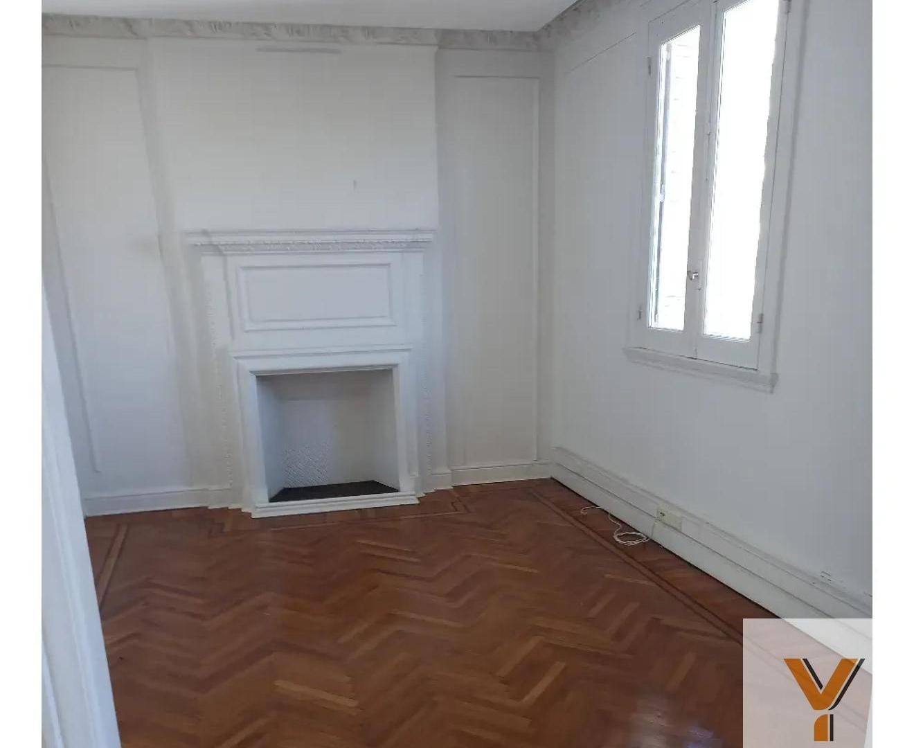 Foto de Departamento en Alquiler - 3 Dormitorios 2 Baños - 118mts - Recoleta, imagen 2