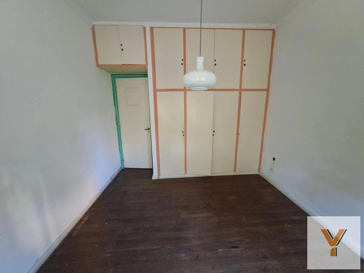 Foto de PH en venta - 5 Dormitorios 3 Baños - Parque Chacabuco, imagen 5