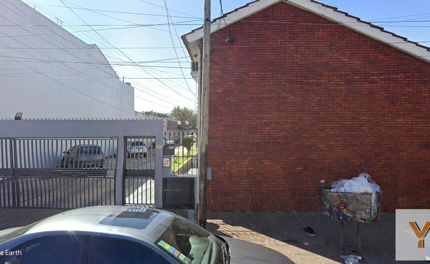 Foto de Departamento en venta - 2 Dormitorios 1 Baño - Lanús, imagen 2
