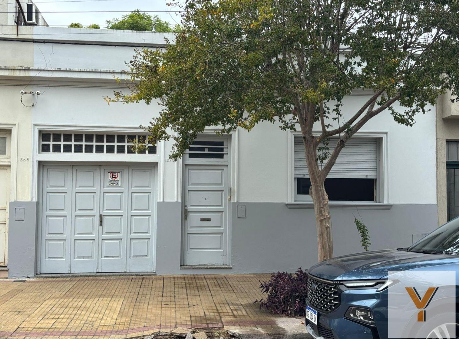 Foto de Casa en venta - 3 Dormitorios 3 Baños - La Plata, imagen 1