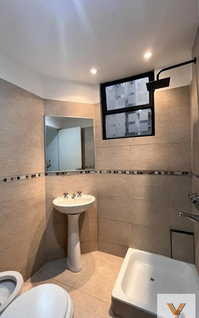 Foto de Departamento Monoambiente en alquiler - 1 Baño - San Nicolás, imagen 3