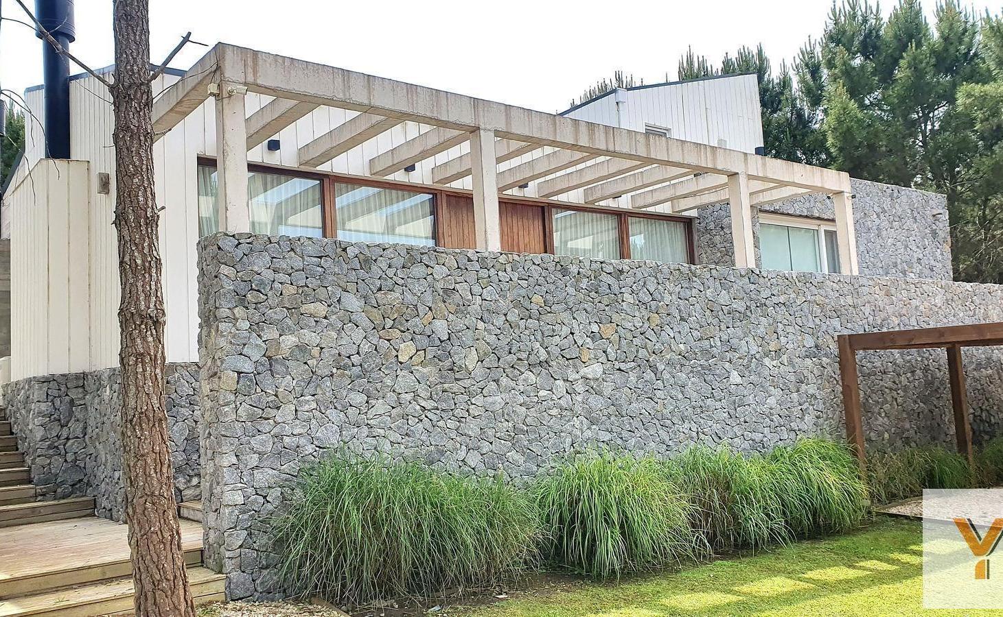 Foto de Casa en venta - 4 Dormitorios 6 Baños - Pinamar, imagen 2