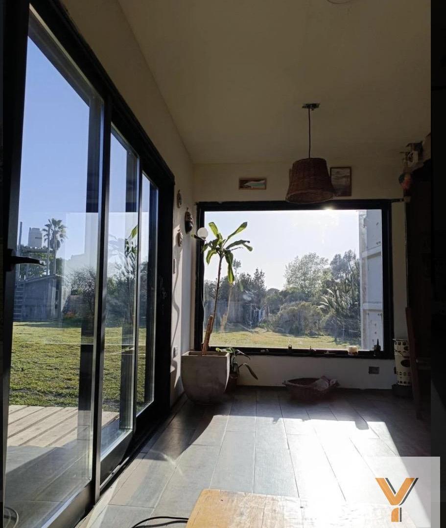 Foto de Casa en Venta - 3 Dormitorios 1 Baño - 937mts - Barrio Chapadmalal, imagen 3