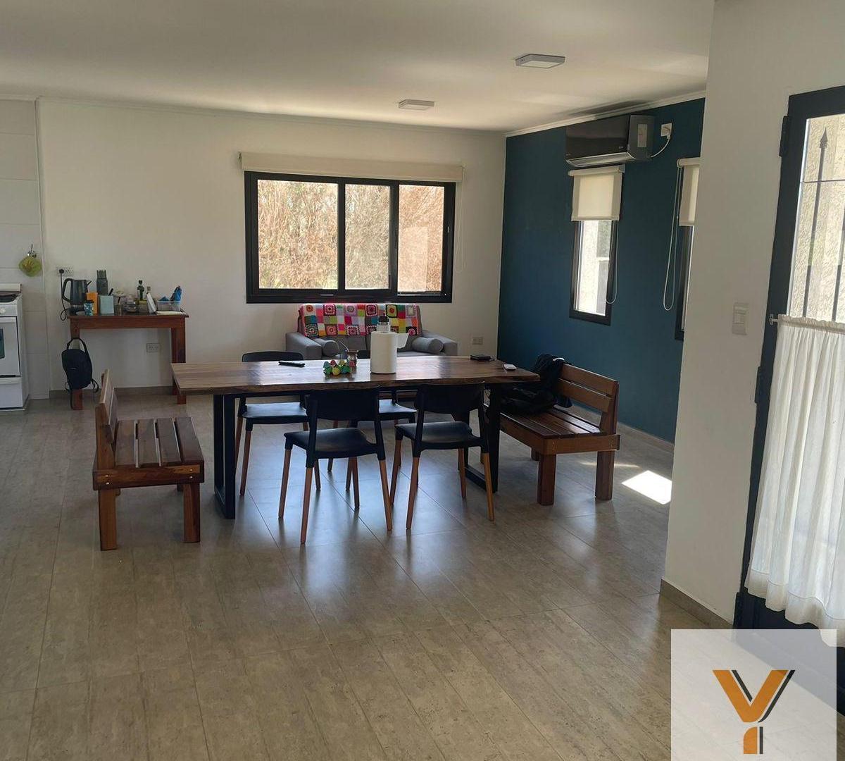 Foto de Casa en venta - 3 Dormitorios 2 Baños - Cochera - 180Mts2 - Monte, imagen 3