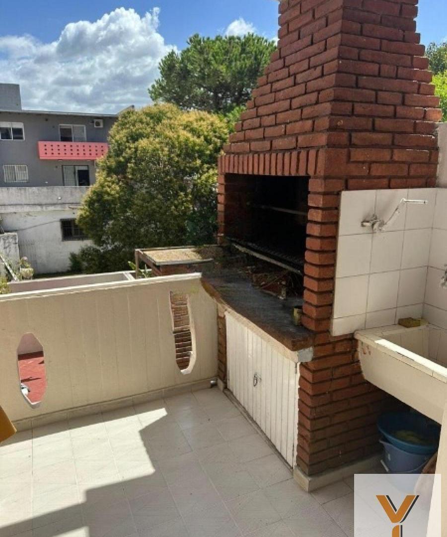 Foto de Departamento en venta - 3 Dormitorios 2 Baños - Villa Gesell, imagen 5