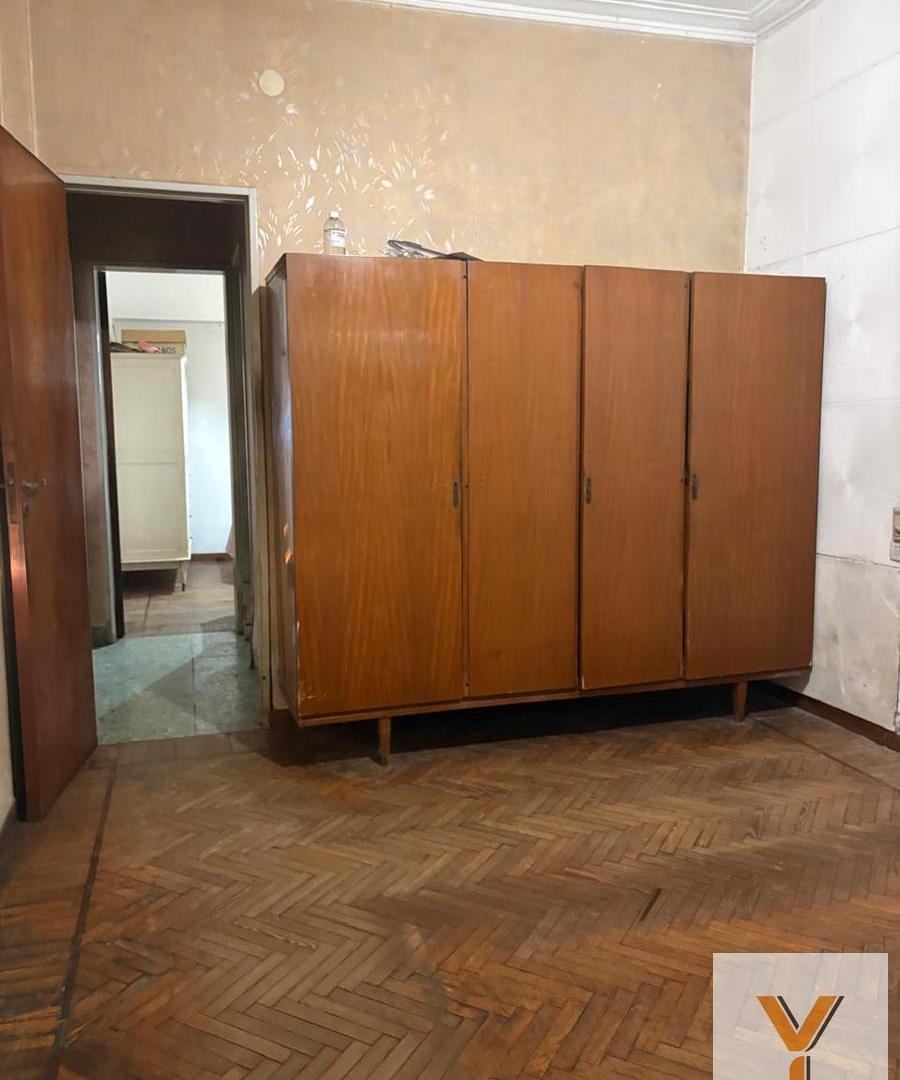 Foto de Casa en venta - 2 Dormitorios 1 Baño - La Plata, imagen 2