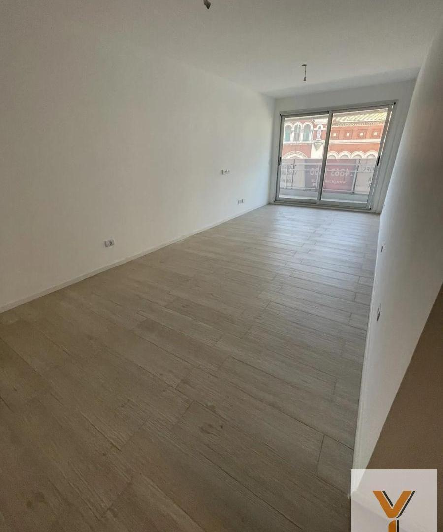 Foto de Departamento en venta - 2 Dormitorios 3 Baños - Villa Crespo, imagen 5