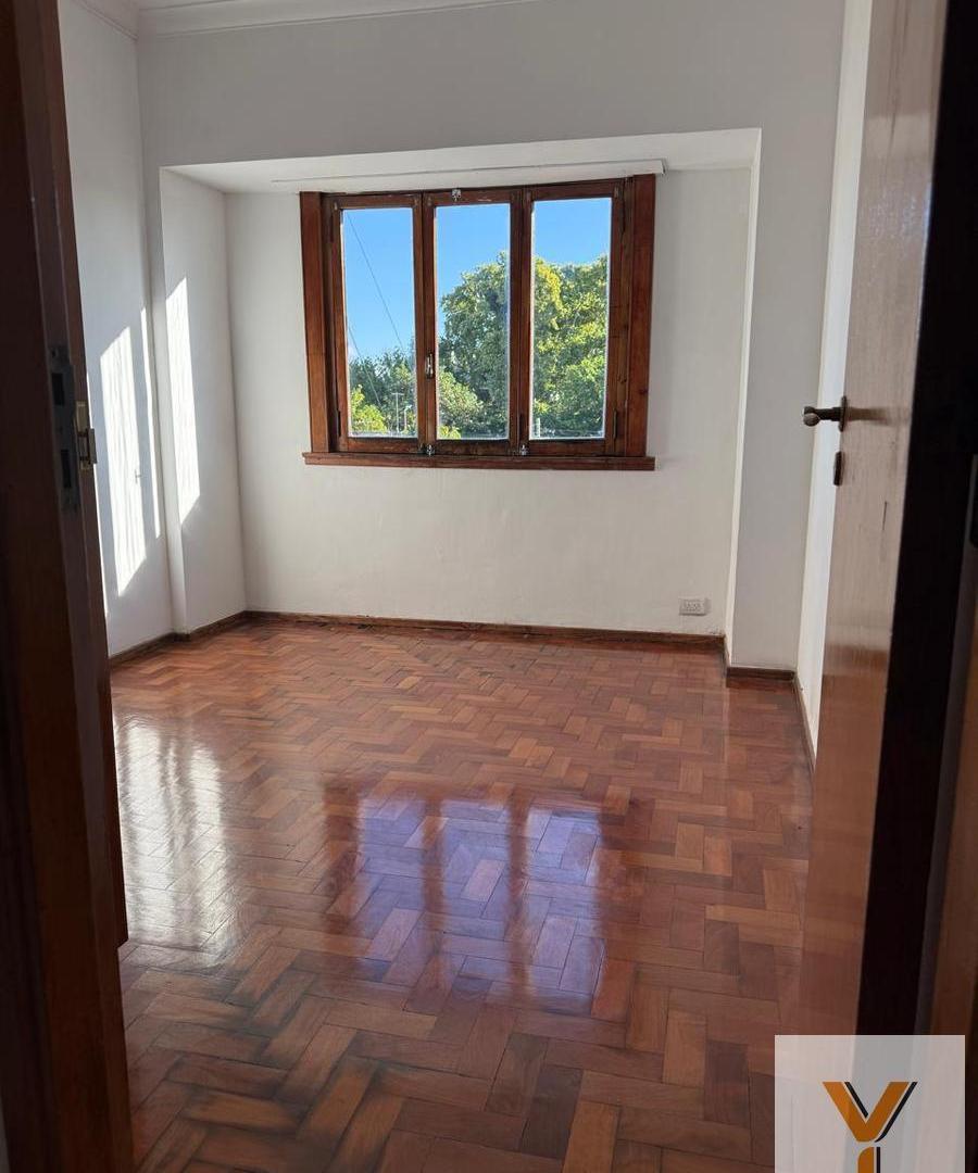 Foto de Departamento en venta - 3 Dormitorios 2 Baños - Mataderos, imagen 4