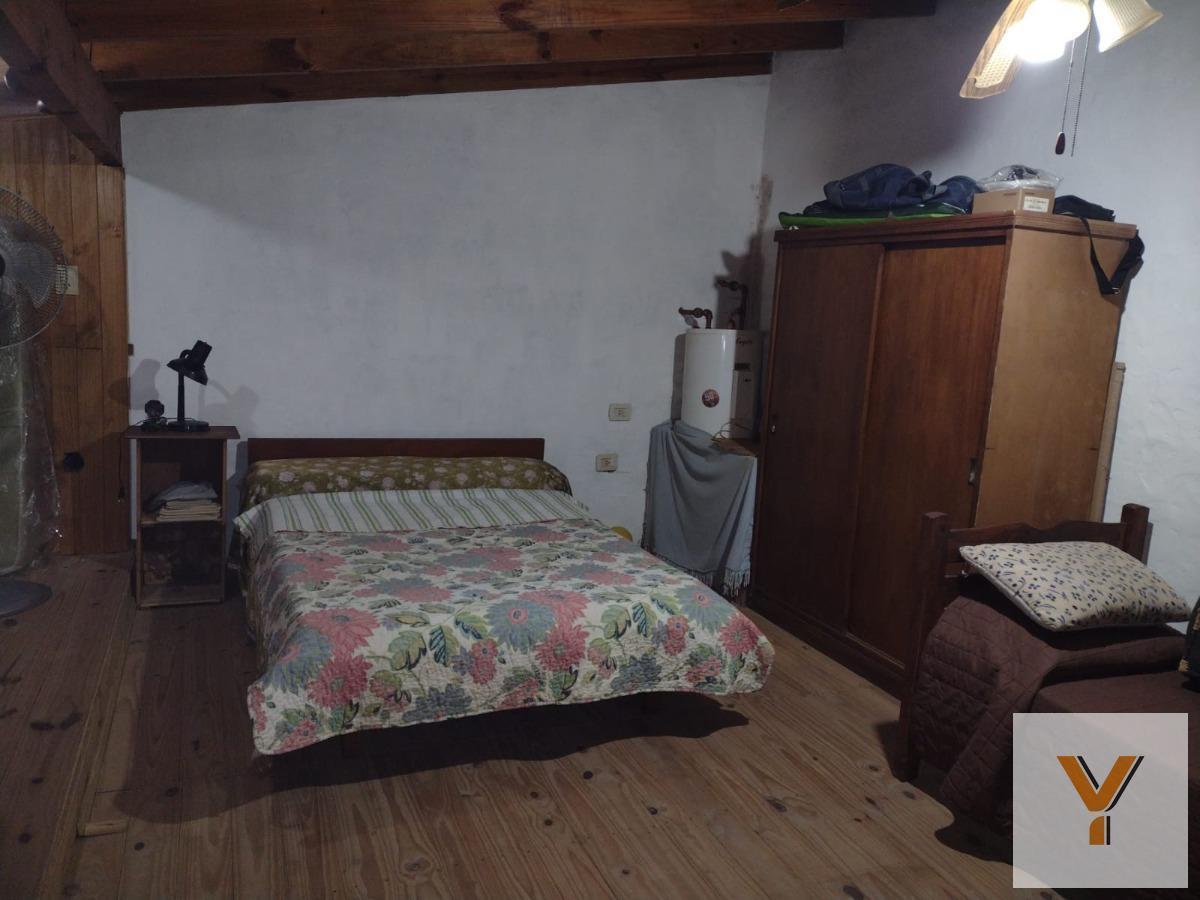 Foto de Casas en venta - 4 Dormitorios 2 Baños - Cochera - 255Mts2 - Mar del, imagen 2