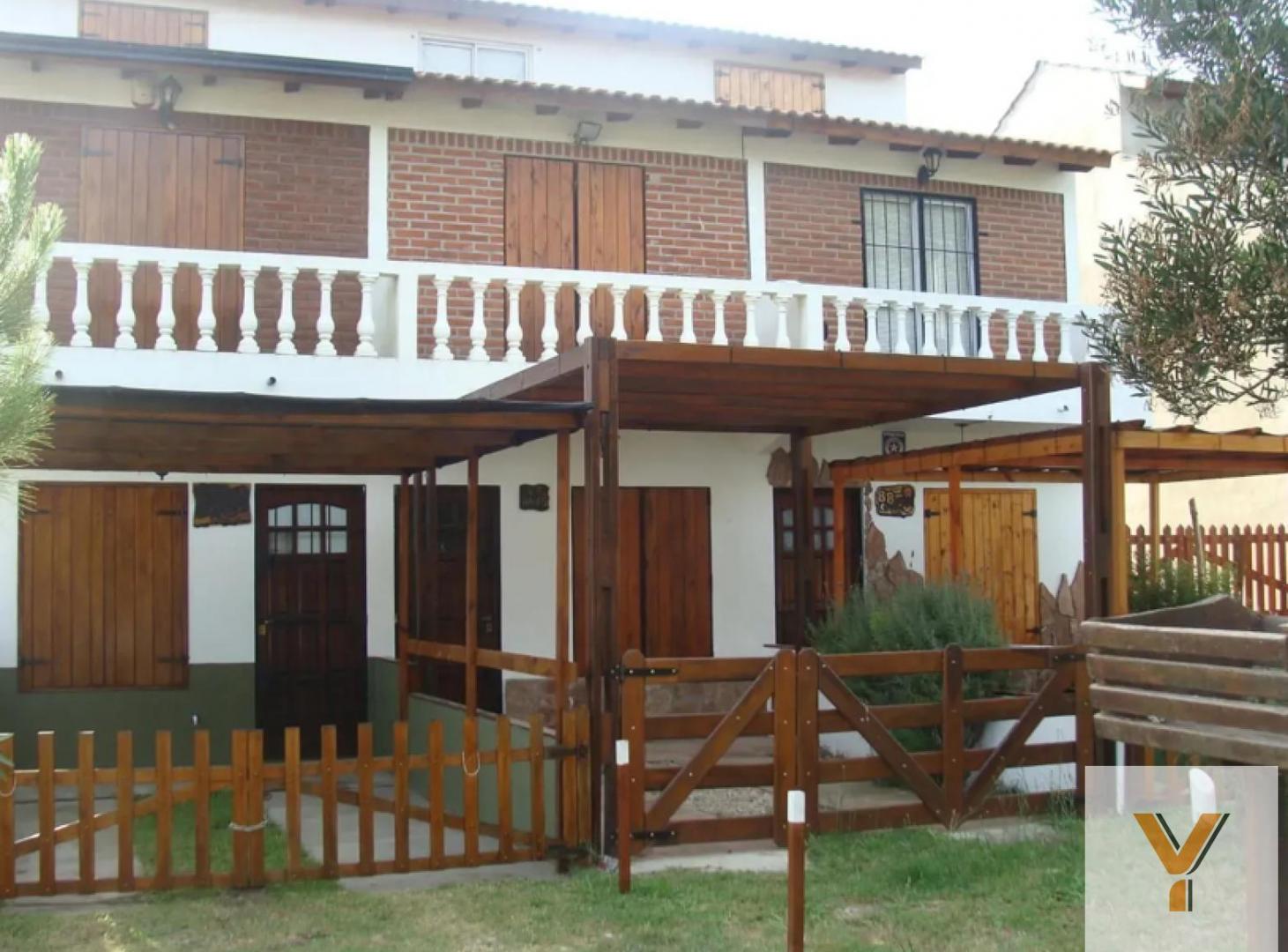 Foto de Triplex en venta - 3 Dormitorios 1 Baño - Mar del Tuyú, imagen 1