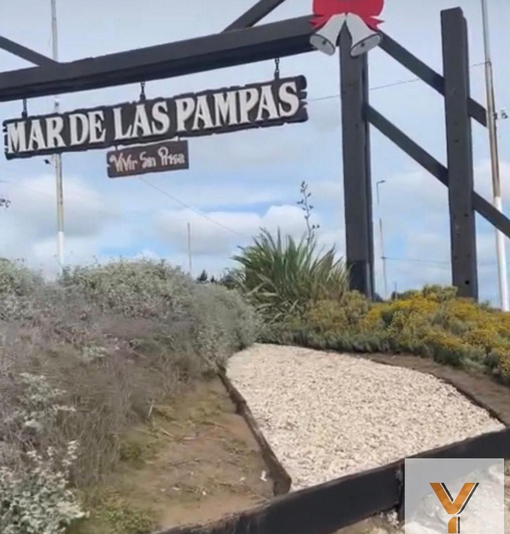 Foto de Locales comerciales en venta - 2 UFs - Mar de las Pampas, imagen 1