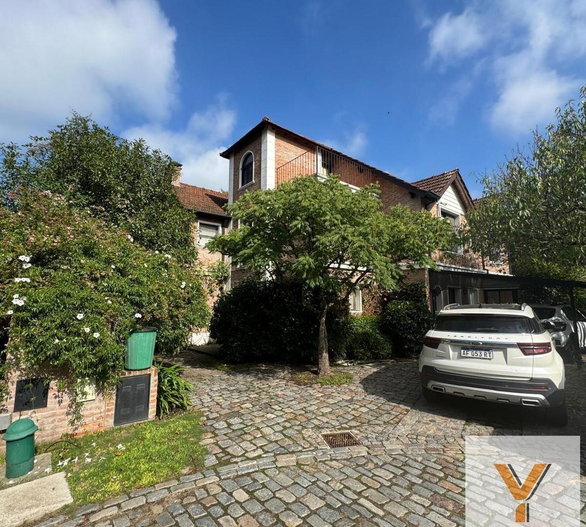 Foto de Casa en venta - 6 Dormitorios 6 Baños - San Miguel, imagen 1