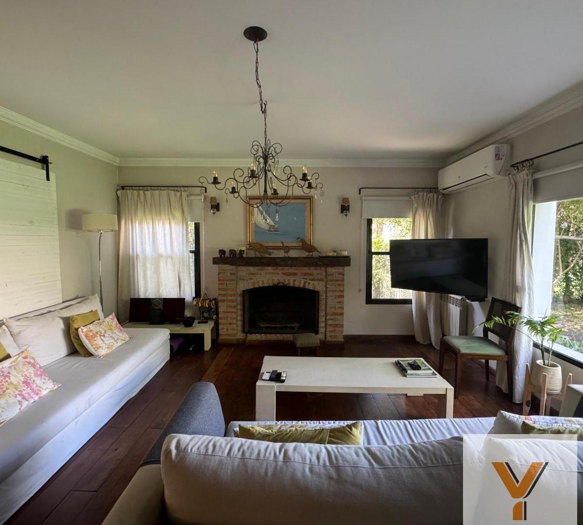 Foto de Casa en venta - 6 Dormitorios 6 Baños - San Miguel, imagen 5