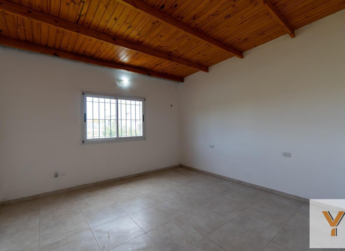 Foto de Casa en venta - 2 Dormitorios 4 Baños - La Plata, imagen 3