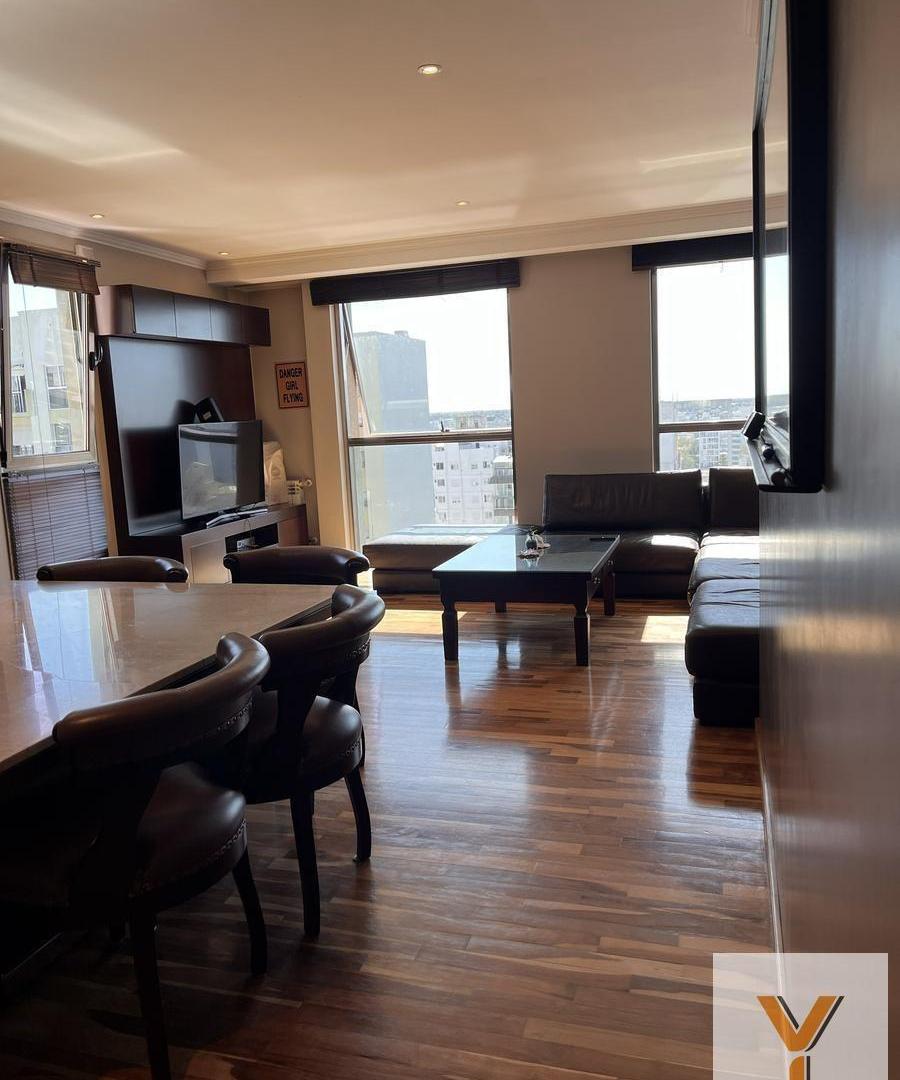 Foto de Departamento en Venta - 2 Dormitorios 2 Baños - La Plata, imagen 2