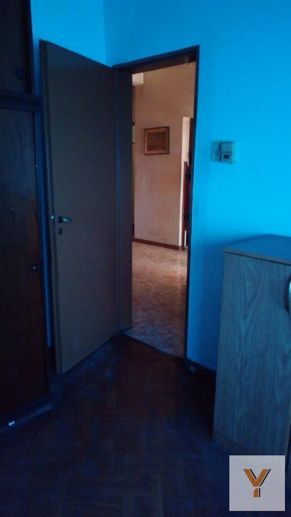 Foto de PH en venta - 4 Dormitorios 2 Baños - Cochera - 296Mts2 - Morón, imagen 5