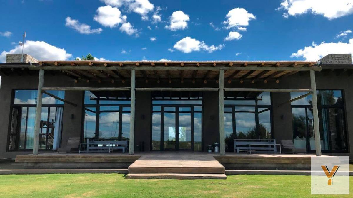 Foto de Terreno en venta - 851mts2 - Escobar, imagen 4