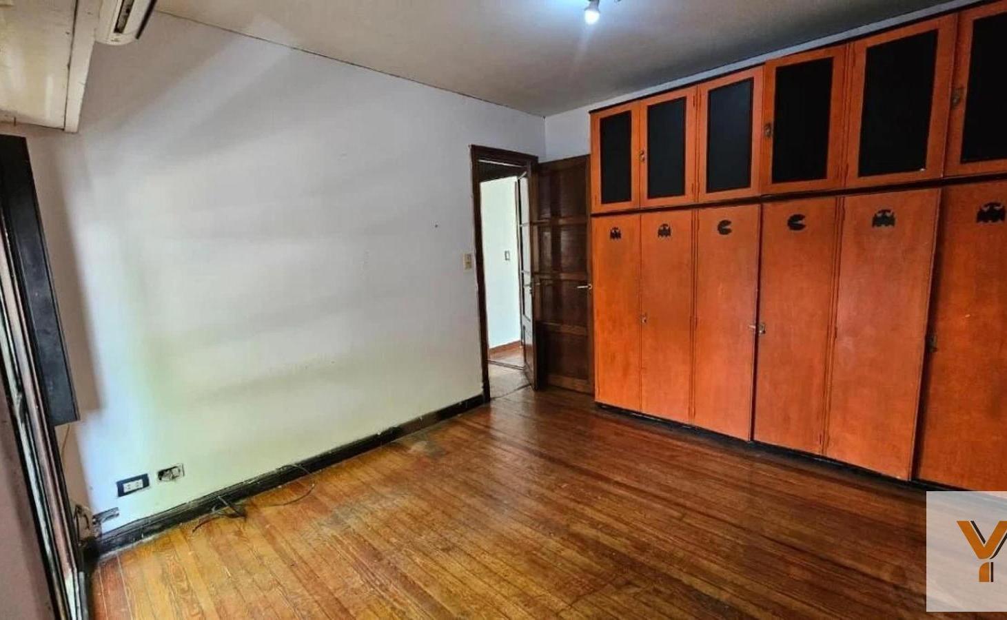 Foto de PH en venta - 3 Dormitorios 2 Baños - Lanús, imagen 2