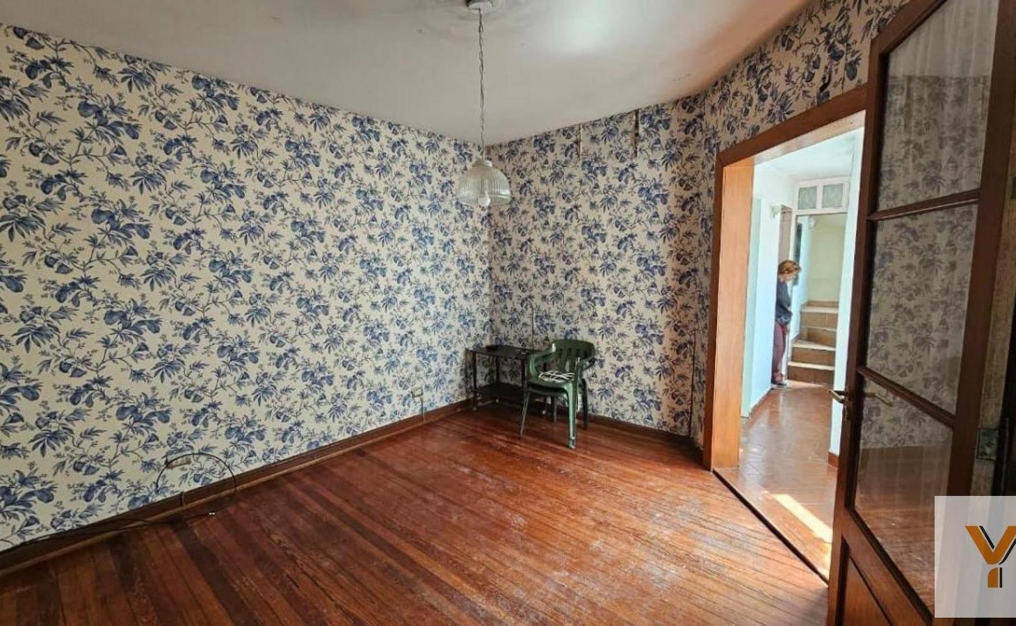 Foto de PH en venta - 3 Dormitorios 2 Baños - Lanús, imagen 4