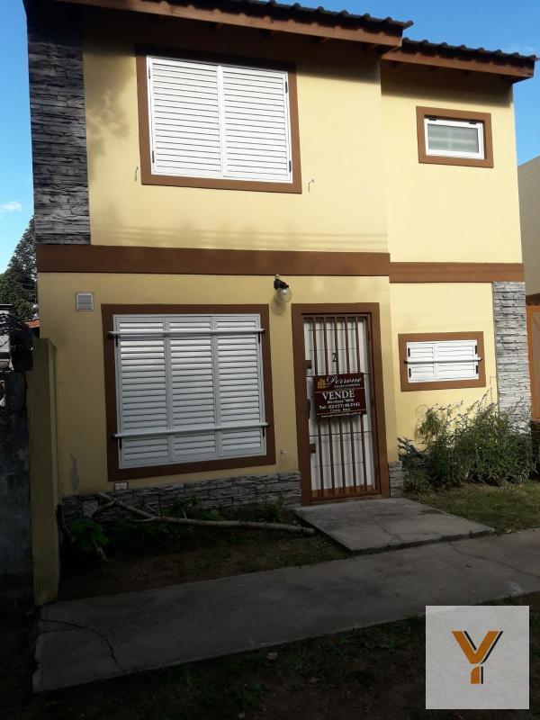 Foto de Dúplex en venta - 2 Dormitorios 2 Baños - Cochera - 70Mts2 - Costa Azul, imagen 1