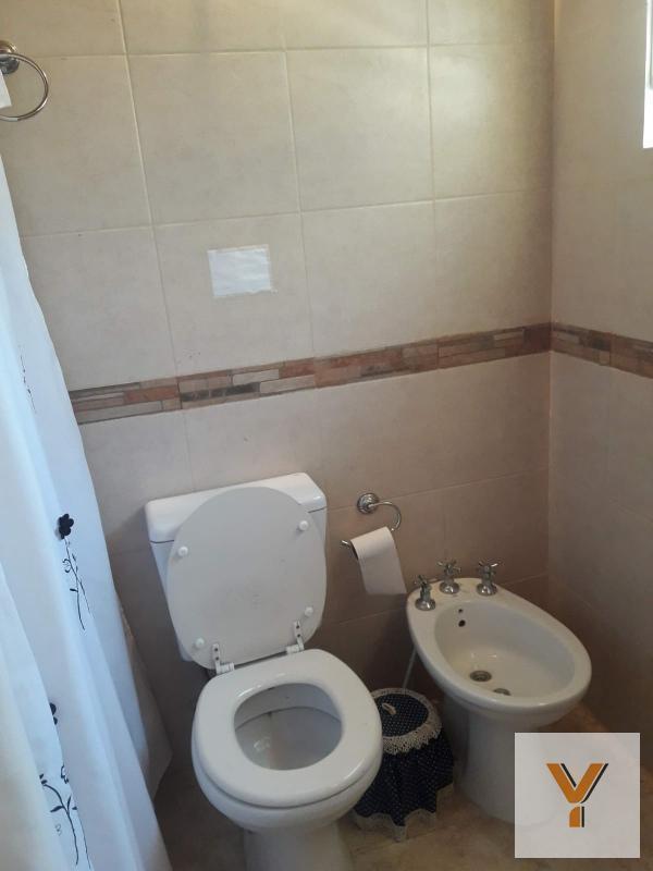 Foto de Dúplex en venta - 2 Dormitorios 2 Baños - Cochera - 70Mts2 - Costa Azul, imagen 5