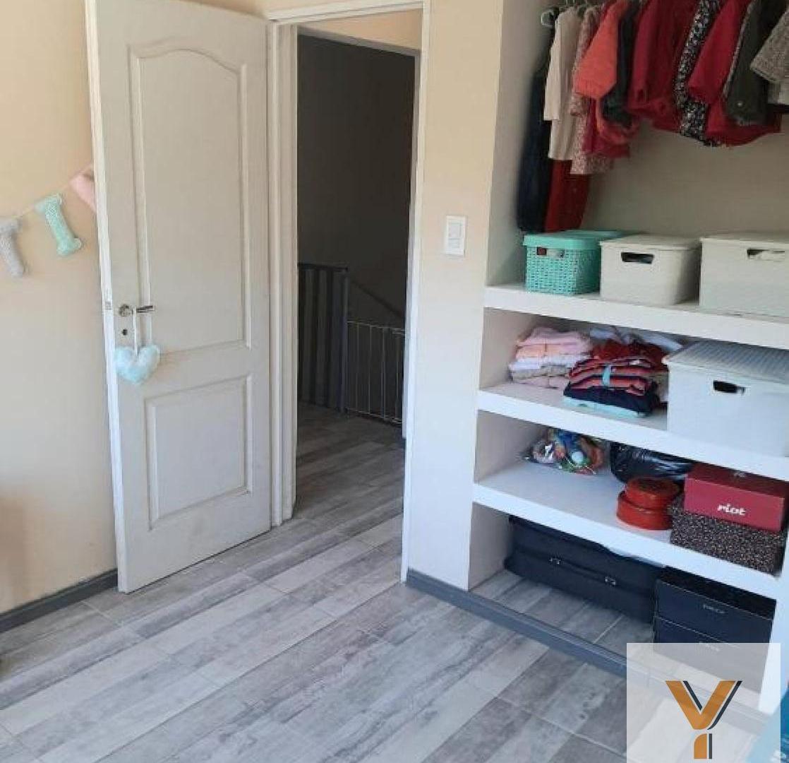 Foto de Casa en venta - 3 Dormitorios 2 Baños - Cochera - 295Mts2 - General, imagen 3