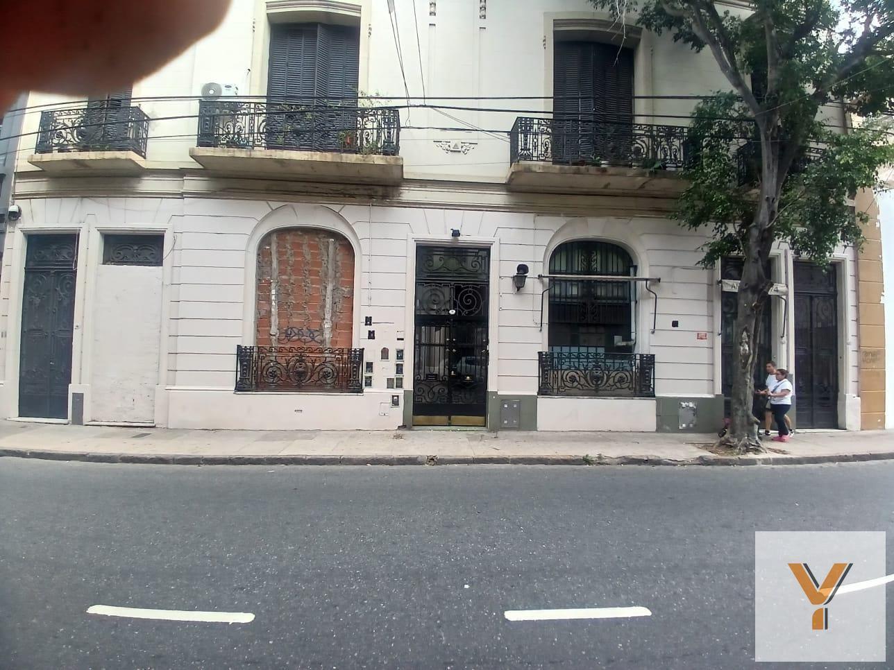 Foto de Departamento en venta - 2 Dormitorios 1 Baño - Balvanera, imagen 1