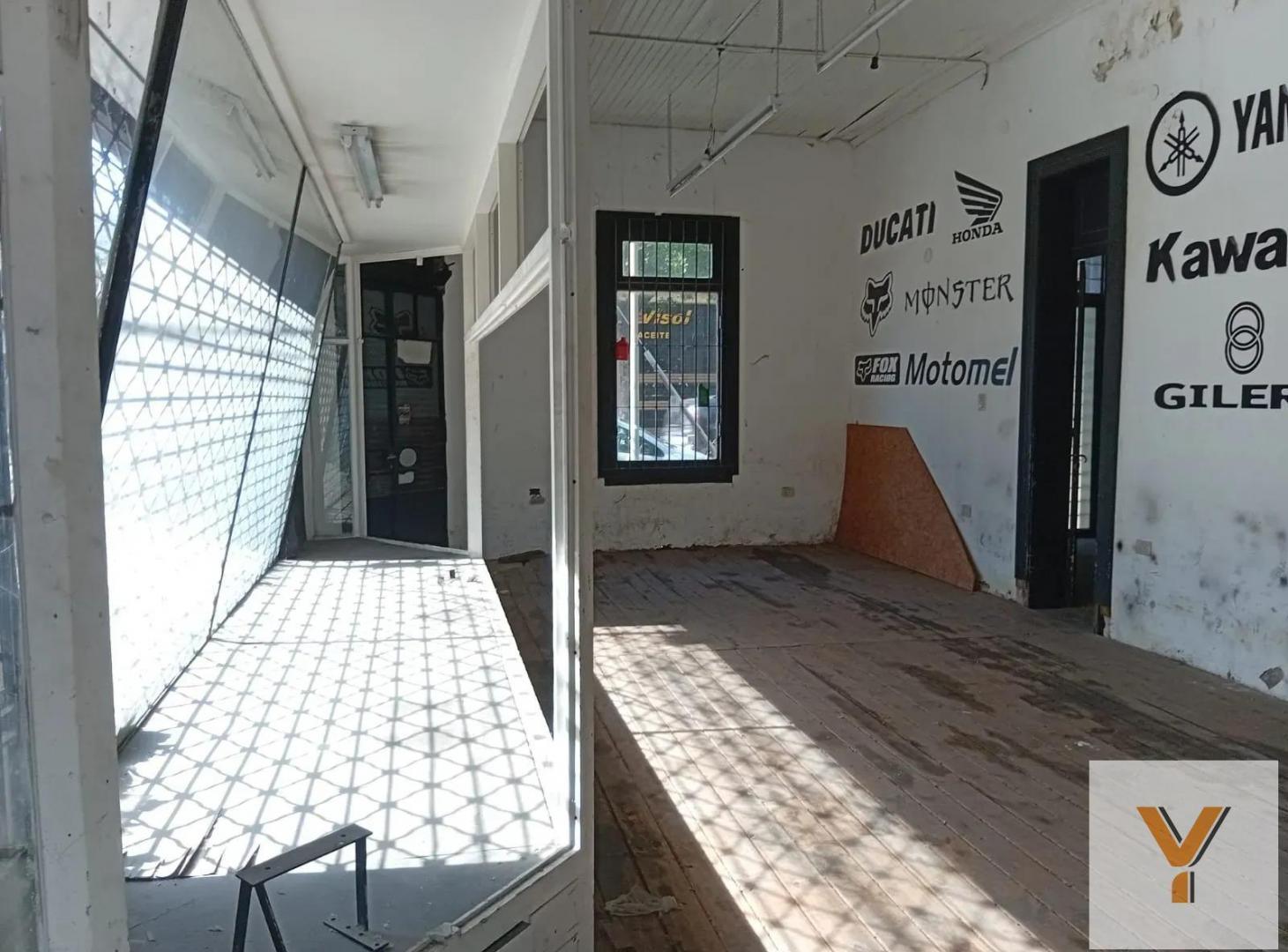 Foto de Edificio Comercial en venta - 4 Ambientes - General San Martín, imagen 3