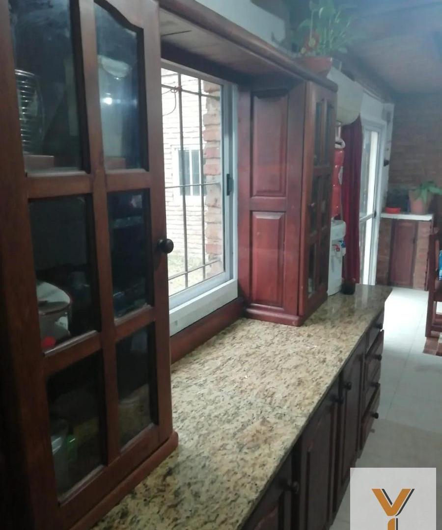 Foto de Casa en venta - 3 Dormitorios 3 Baños - José C. Paz, imagen 1