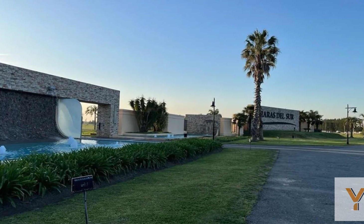 Foto de Terreno en venta - 980mts2 - Haras del Sur III - La Plata, imagen 2