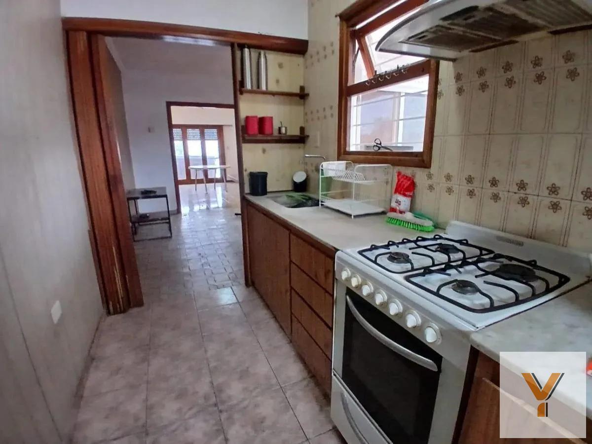 Foto de Casa en venta - 3 Dormitorios 3 Baños - Mar del Plata, imagen 2