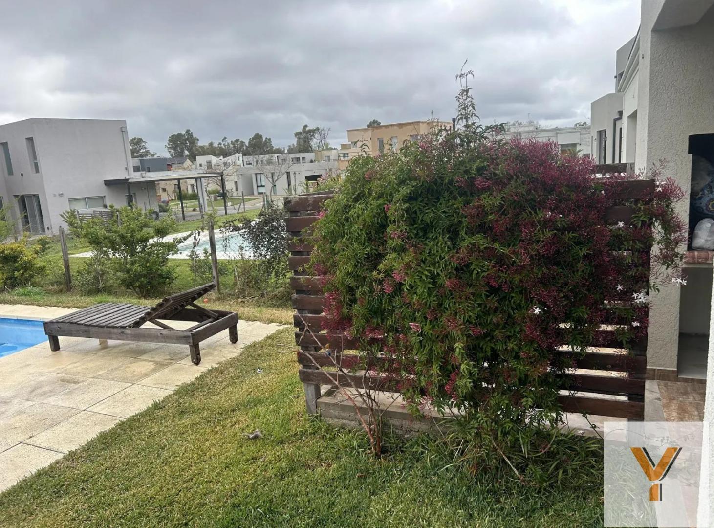Foto de Casa en venta - 3 Dormitorios 3 Baños - Pilar, imagen 1