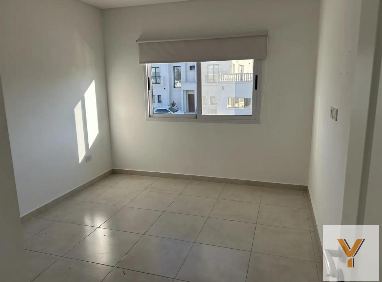 Foto de Casa en venta - 3 Dormitorios 3 Baños - Pilar, imagen 4