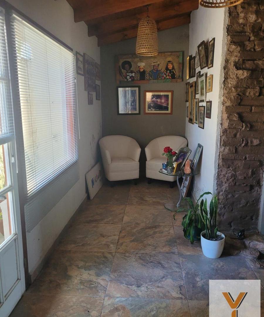 Foto de Casa en venta - 3 Dormitorios 3 Baños - Córdoba, imagen 3