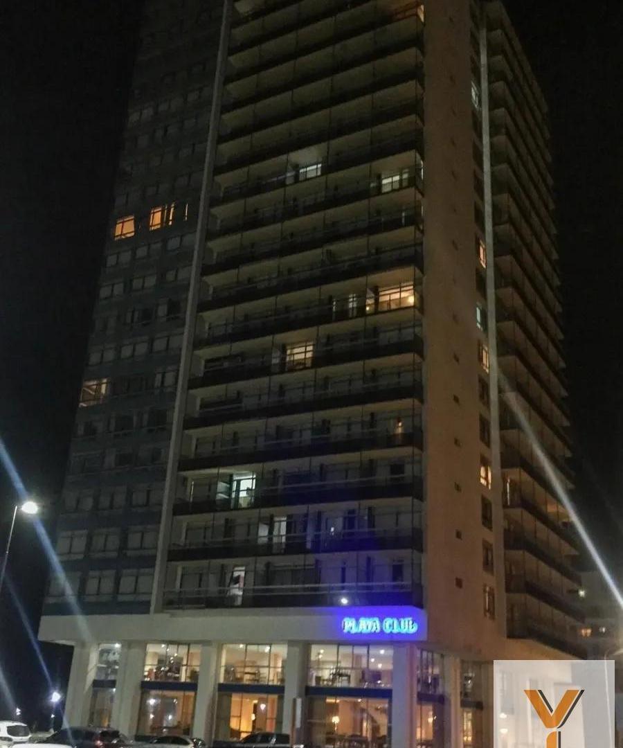 Foto de Departamento Monoambiente en venta - 1 Baño - Miramar, imagen 2