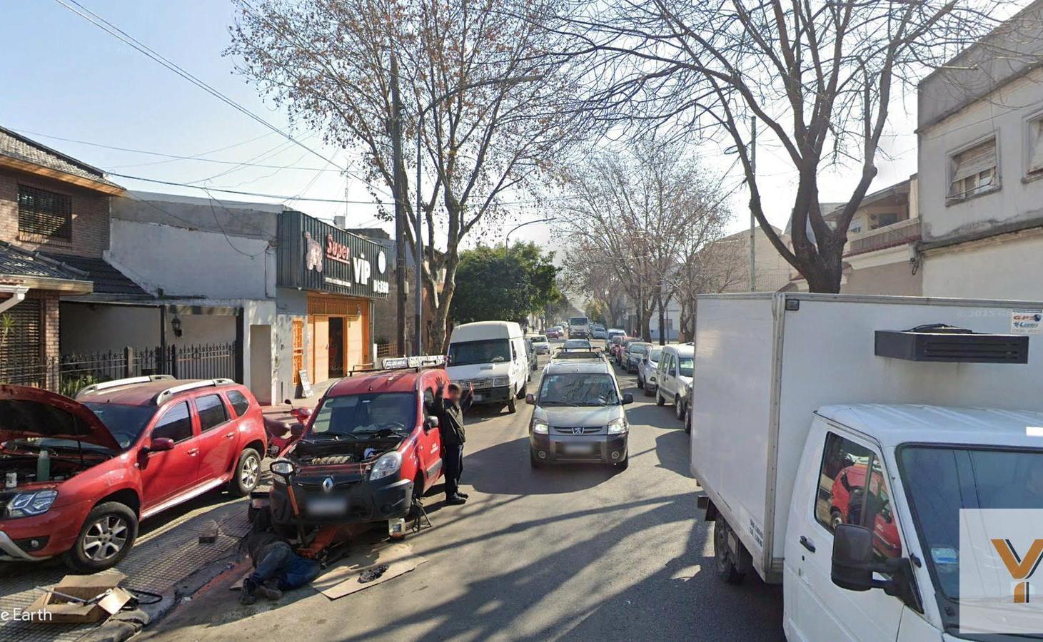 Foto de PH en venta - 2 Dormitorios 1 Baño - Mataderos, imagen 3