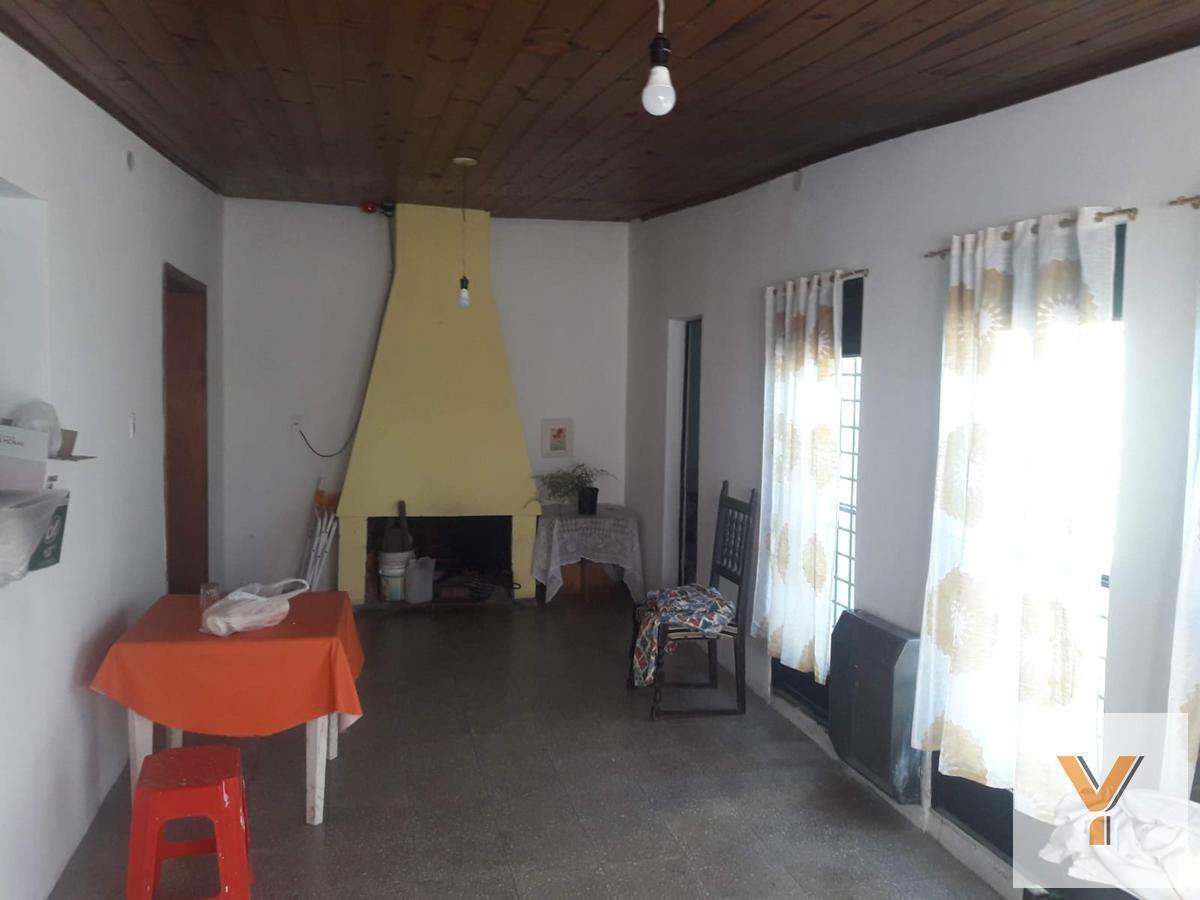 Foto de Casa en venta - 4 dormitorios 1 baño - 110mts2 - Berisso, imagen 5