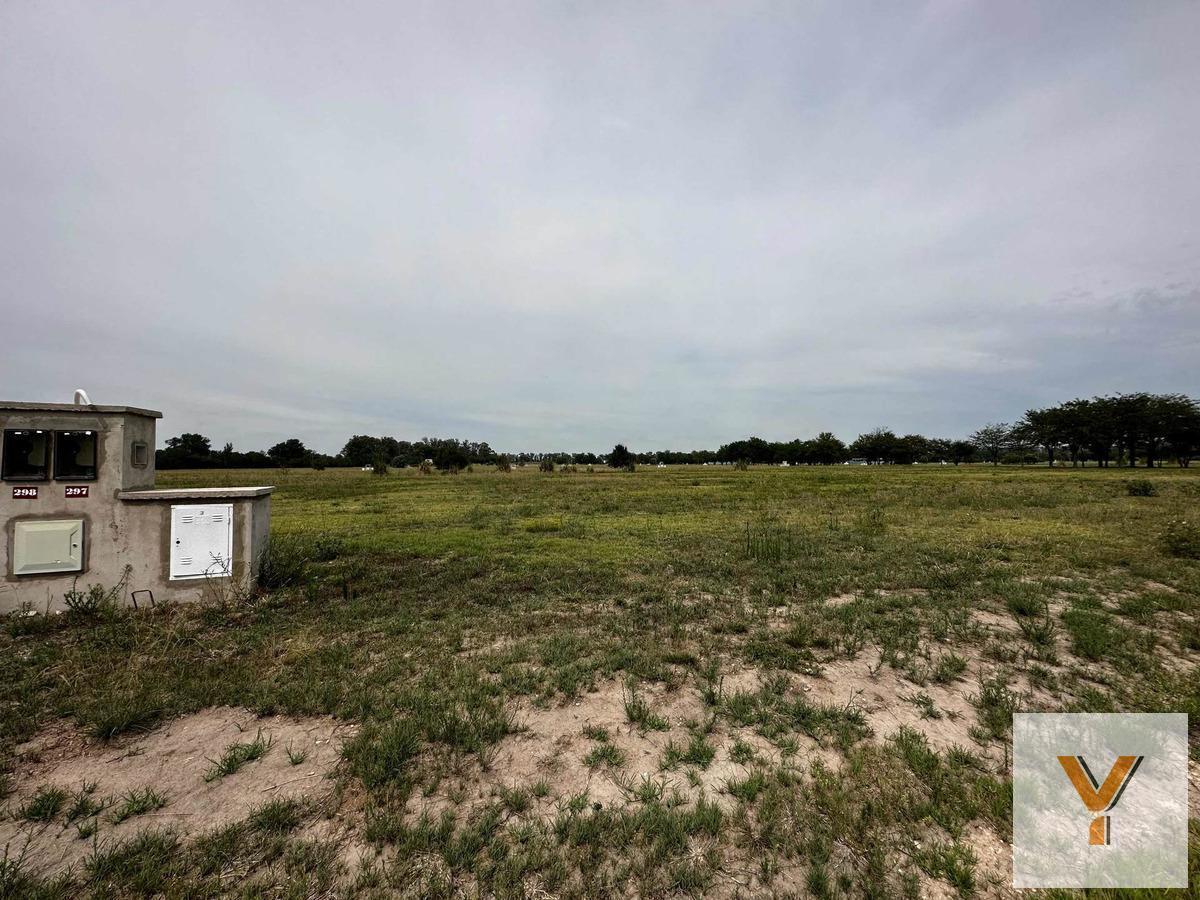 Foto de Terreno en venta - 2000Mts2 - Santa Inés II, Lujan, imagen 2