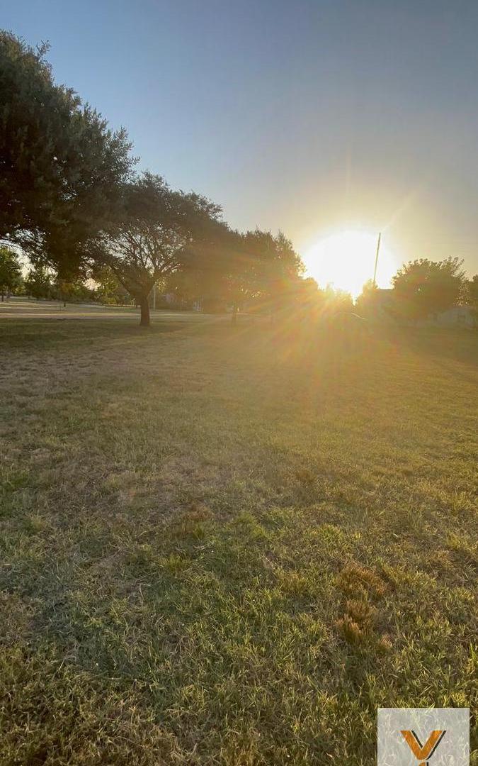 Foto de Terreno en venta - 2.100mts2 - San Vicente, imagen 3