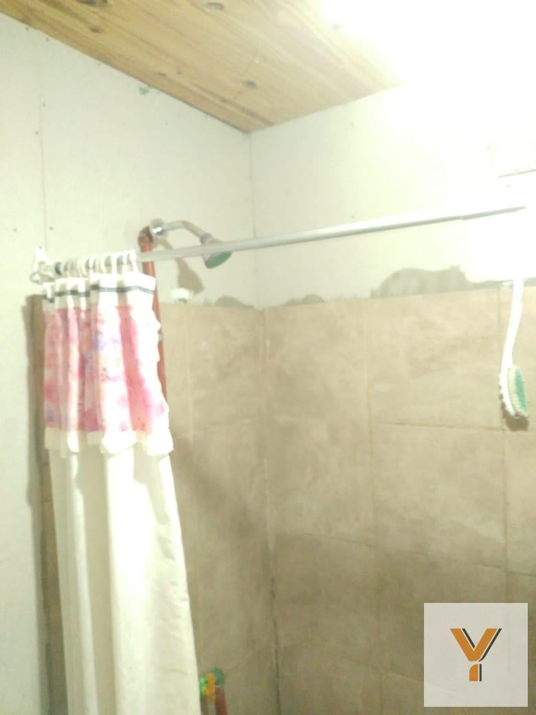 Foto de Casa en venta - 2 Dormitorios 1 Baño - Villa California, imagen 5