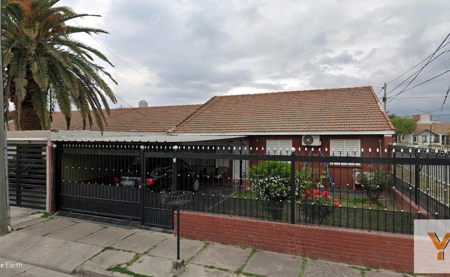 Foto de PH en venta - 3 Dormitorios 2 Baños - Miramar, imagen 1